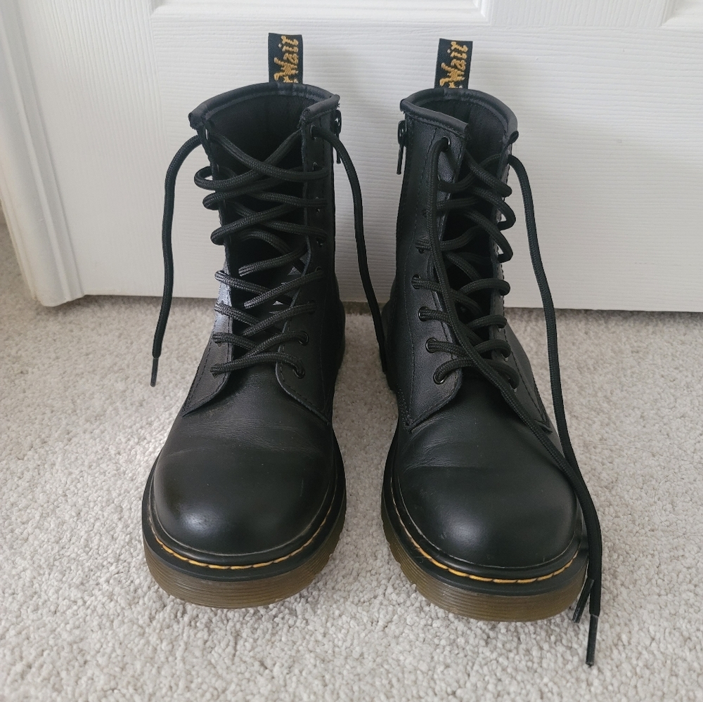 Dr. Martens Kid's Boot (US 5)